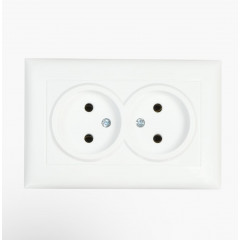 Almera BATI Розетка подвійна без заземлення біла Будмен
